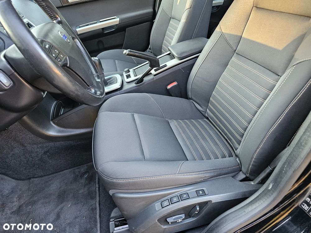 Volvo V50 DPF D3 Momentum - 11