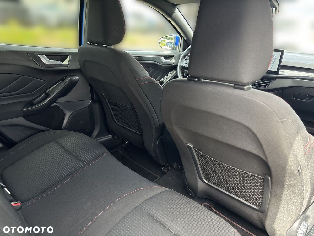 Ford Focus - 17