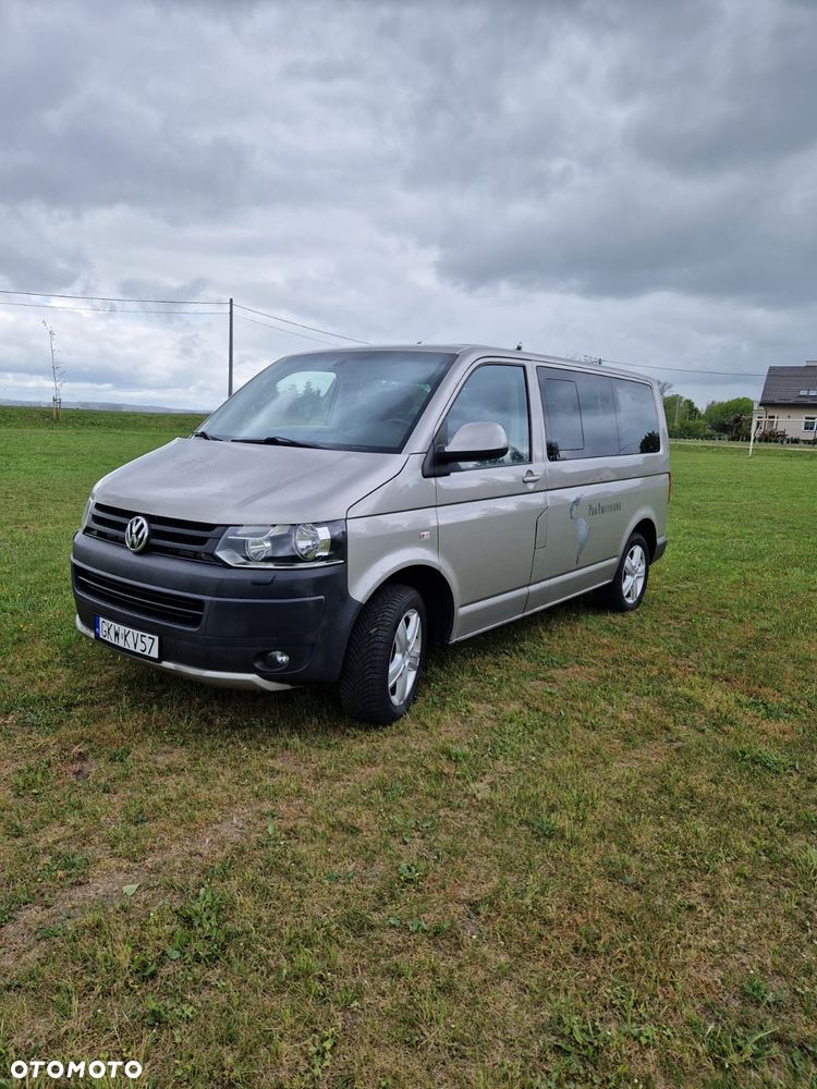 Volkswagen Multivan - 1