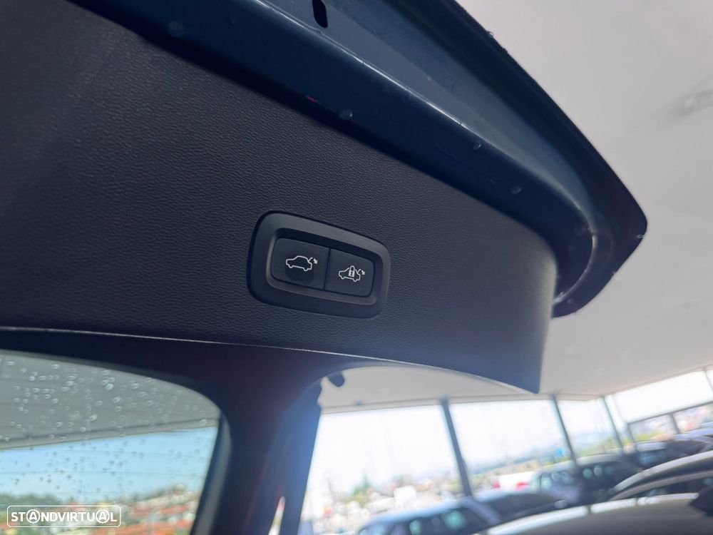 Volvo C40 Recharge Core - 7