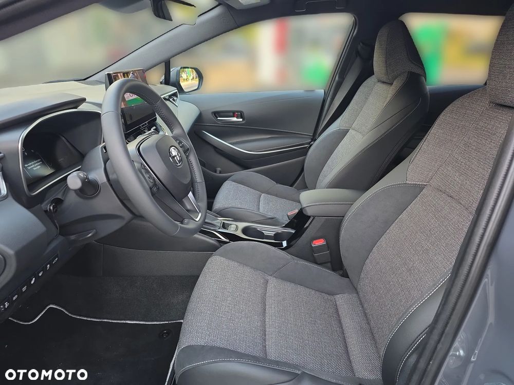 Toyota Corolla 1.8 Hybrid Style - 19