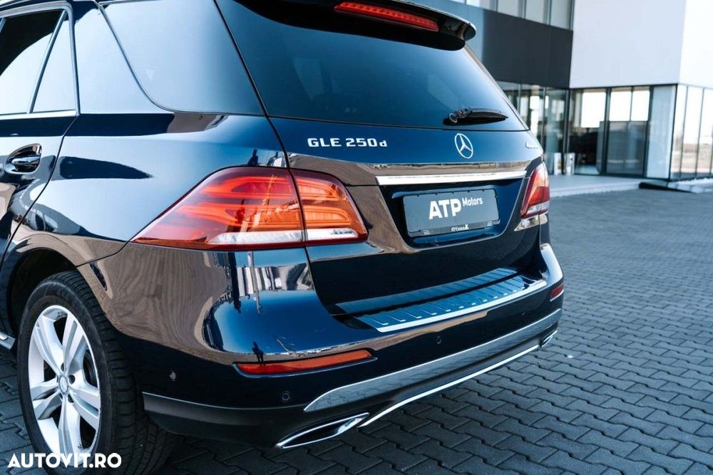 Mercedes-Benz GLE 250 d - 12