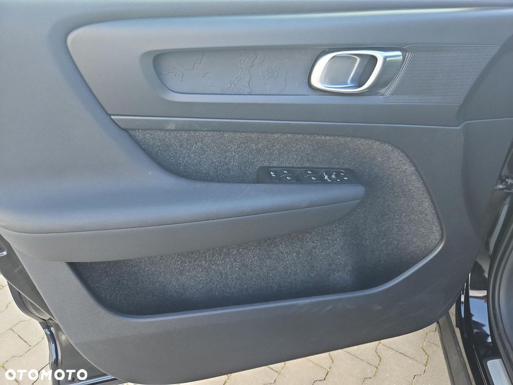 Volvo XC 40 73kWh P6 Recharge Core - 23