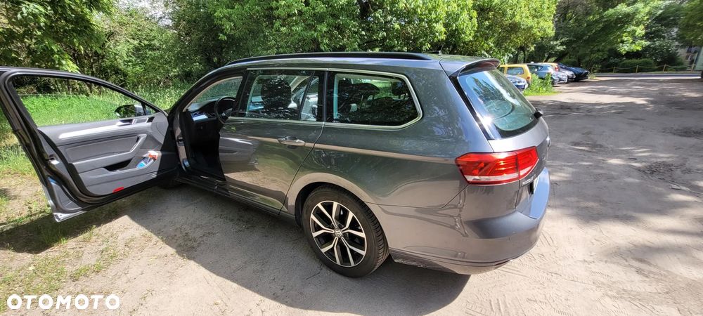 Volkswagen Passat 2.0 TDI BMT Comfortline DSG - 24