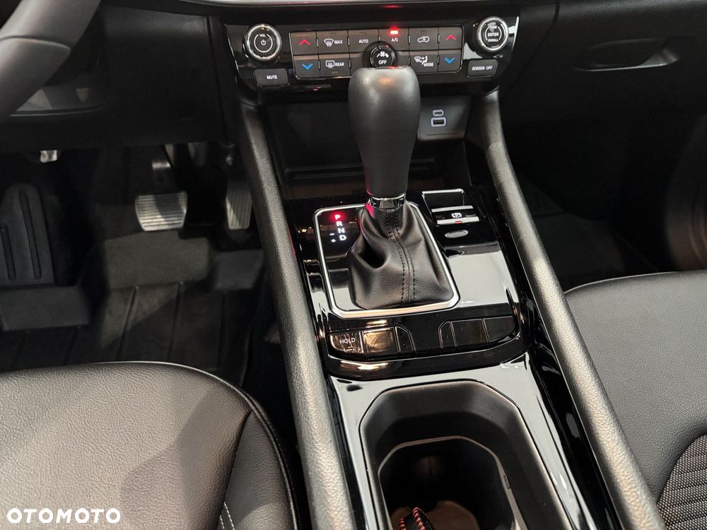 Jeep Compass - 17
