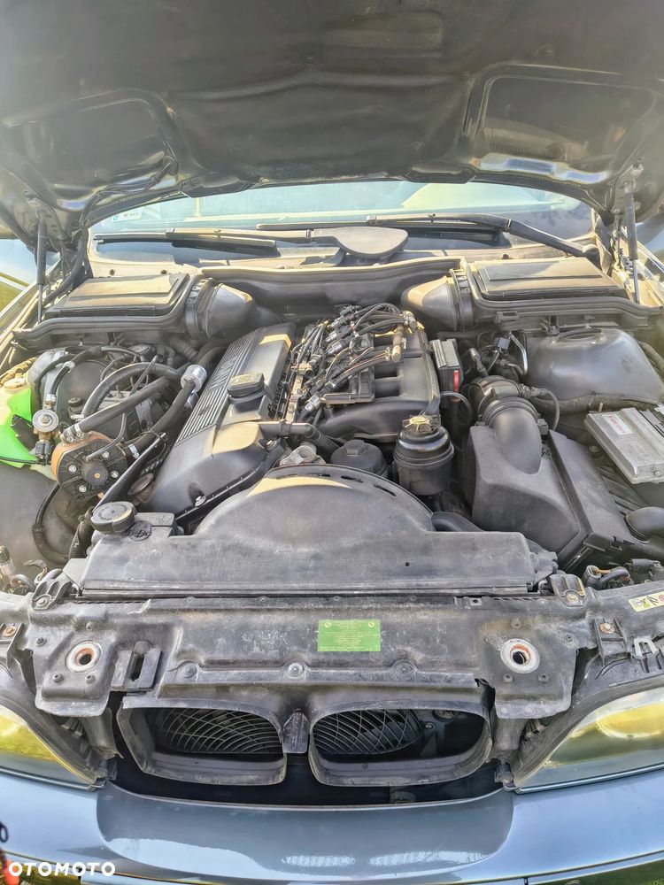 BMW Seria 5 530i - 10