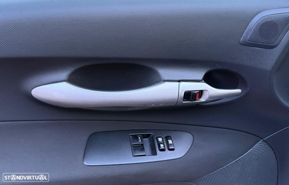 Toyota Auris 1.4 D-4D Exclusive - 16