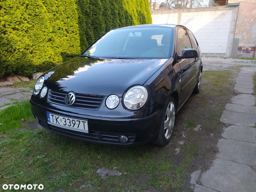 Volkswagen Polo 1.4 FSI Highline - 2