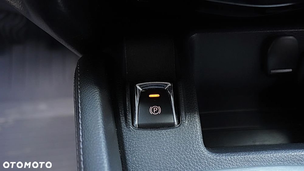 Nissan Qashqai 1.2 DIG-T N-Connecta - 29