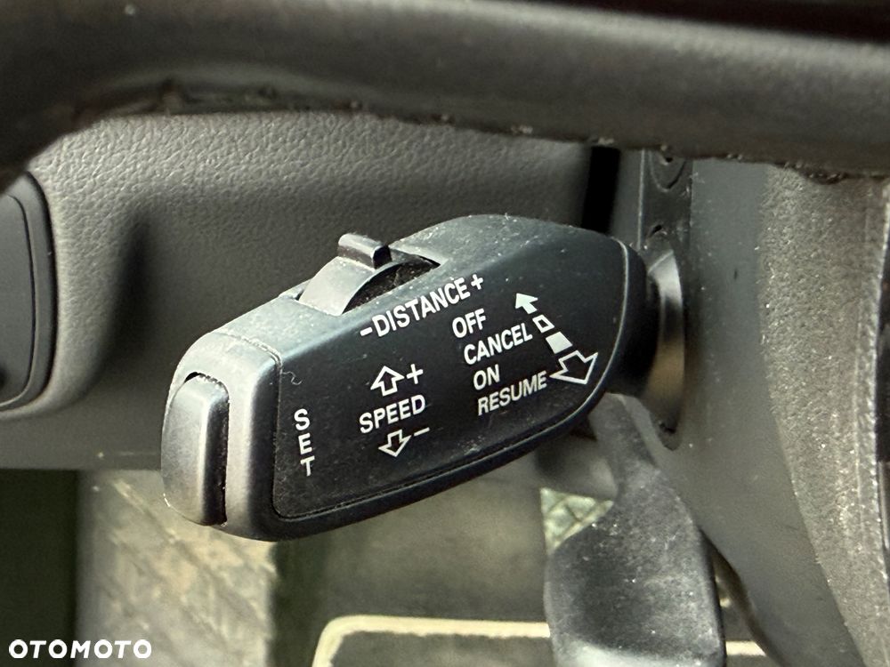 Audi A6 Avant 2.0 TDI ultra S tronic - 27