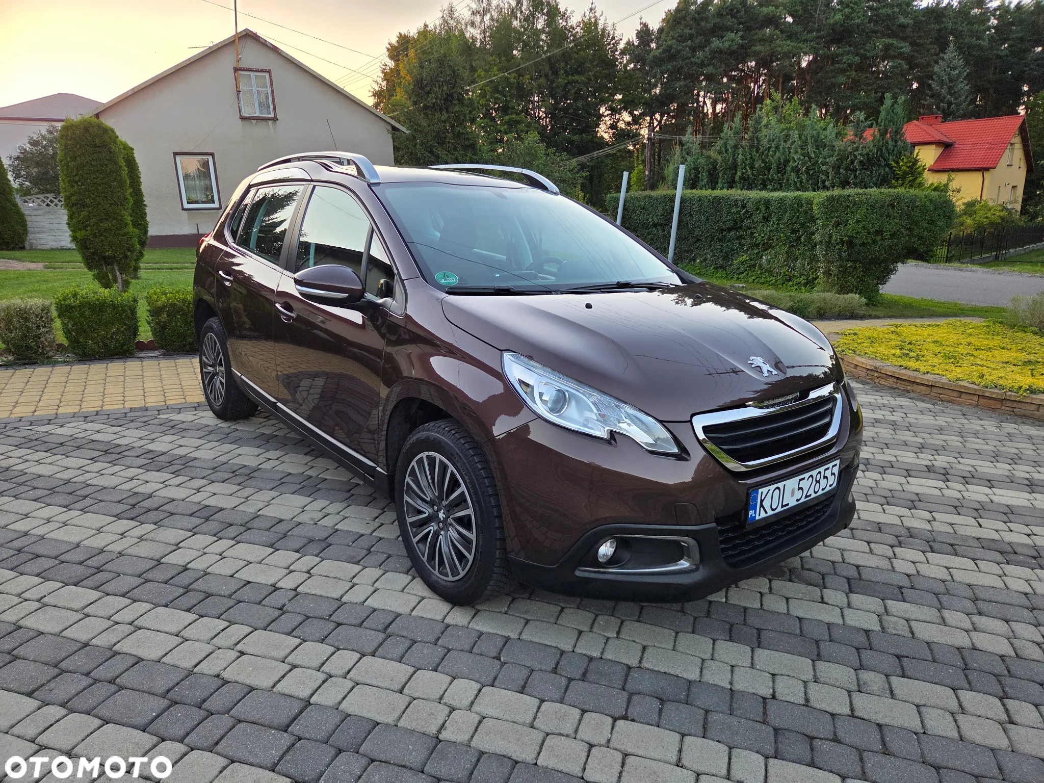 Peugeot 2008 e-HDi FAP 92 STOP & START Allure - 12