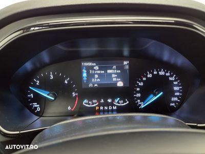 Ford Focus - 8