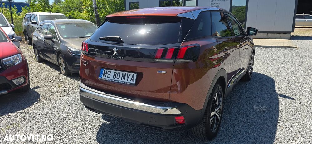 Peugeot 3008 1.2 PureTech Turbo S&S EAT6 GT-Line - 4