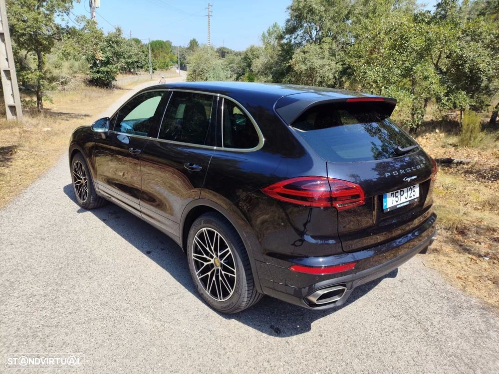 Porsche Cayenne 3.0 V6 - 10