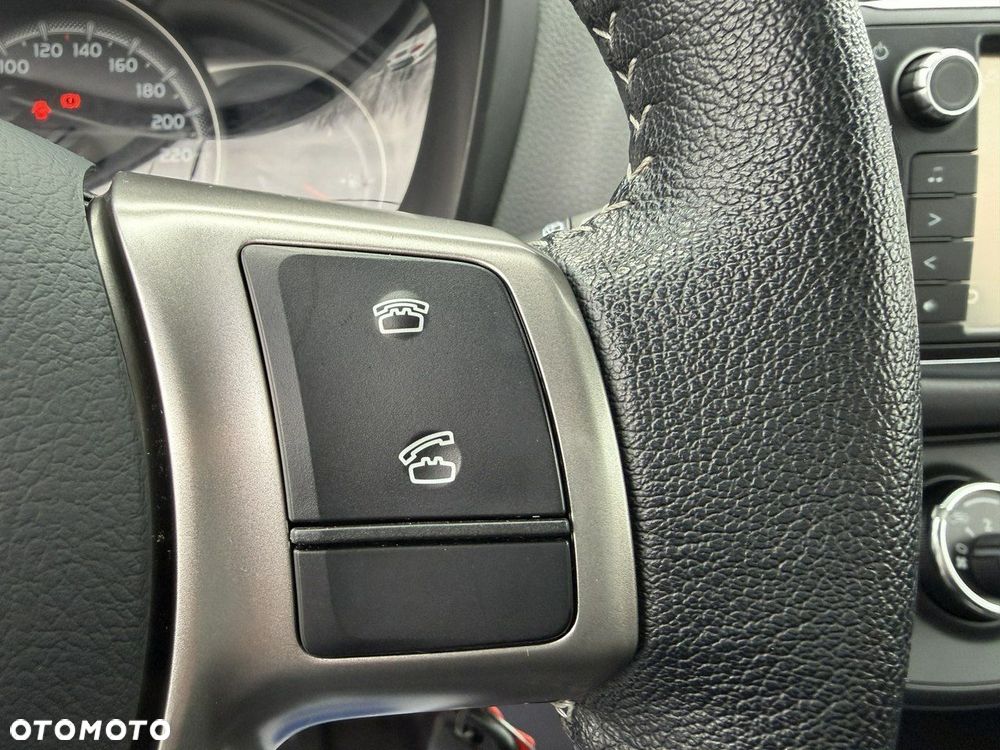 Toyota Yaris - 21