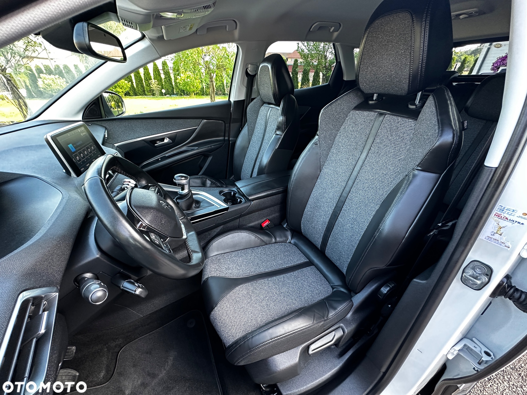 Peugeot 3008 HDi 115 Allure - 5