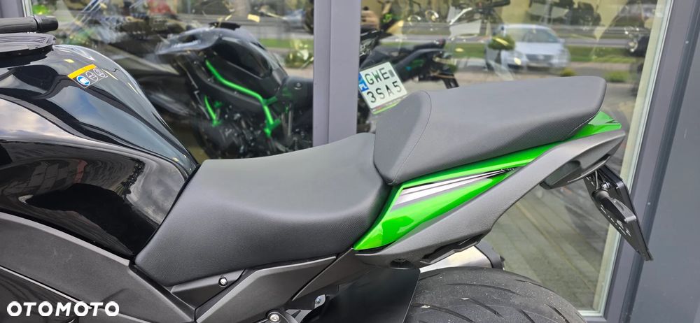 Kawasaki Ninja 1000 SX - 34