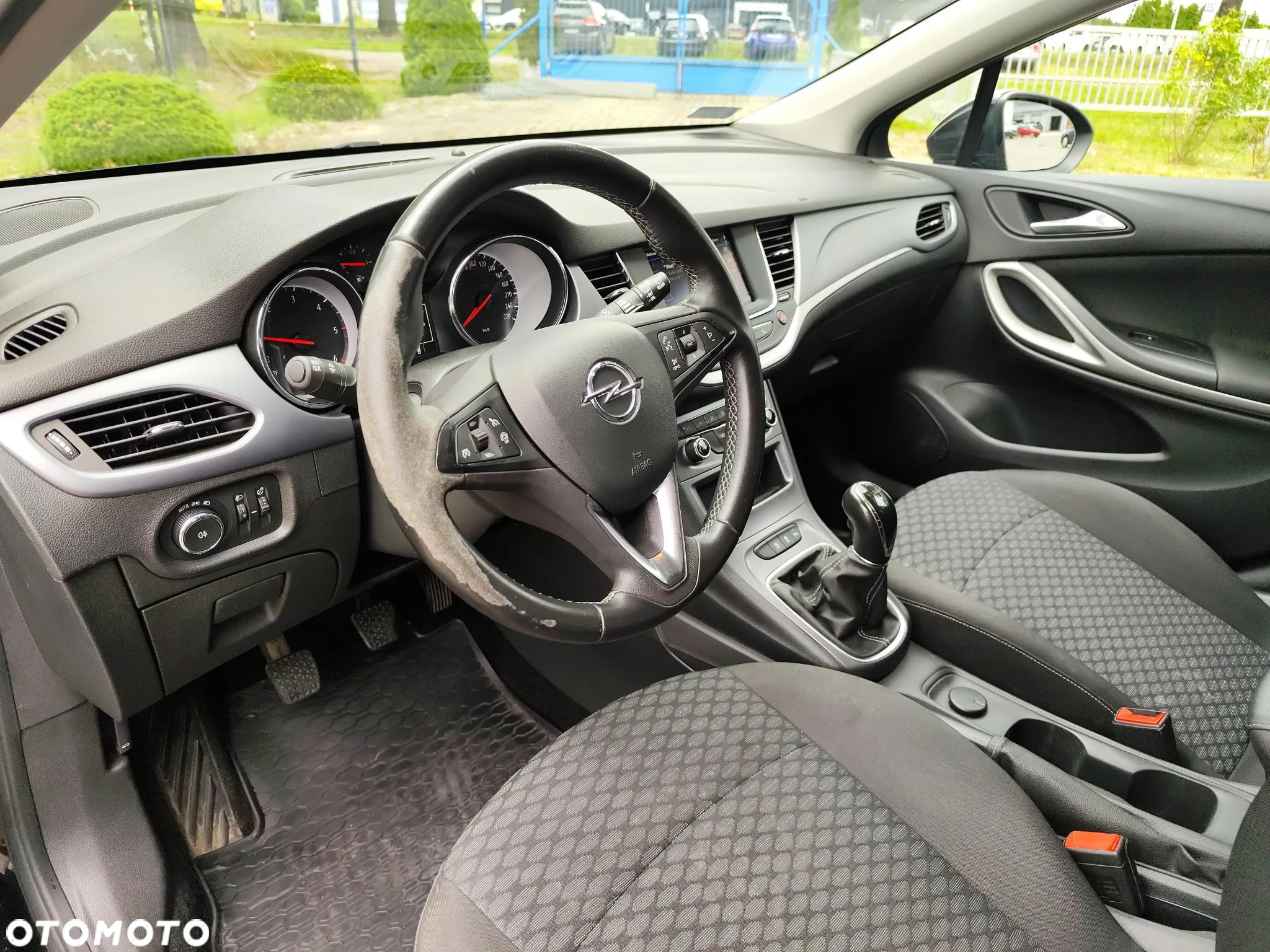 Opel Astra V 1.5 CDTI Business Elegance S&S - 9