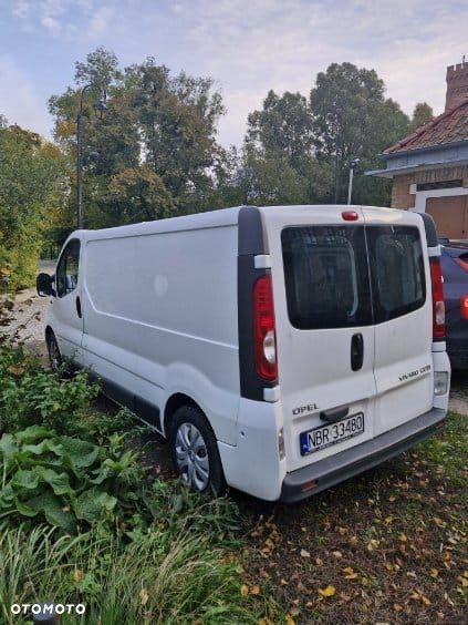 Opel Vivaro - 12