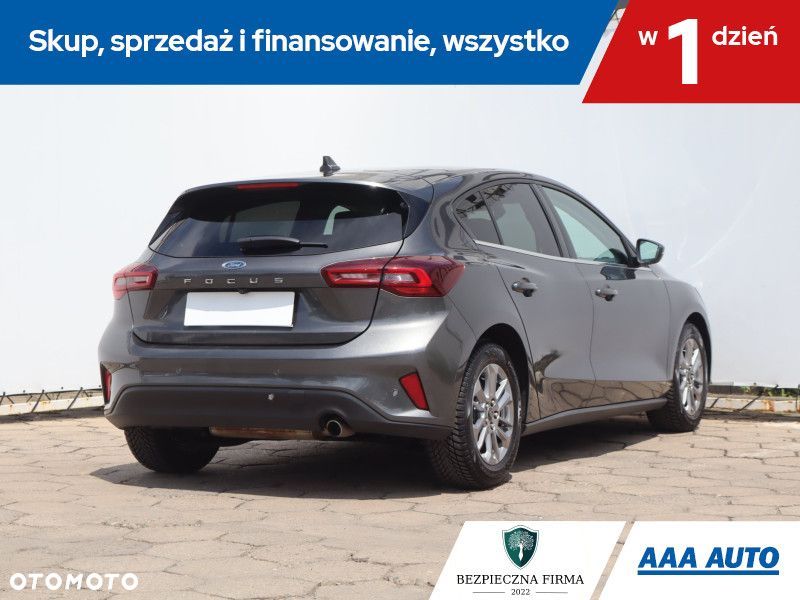 Ford Focus - 7