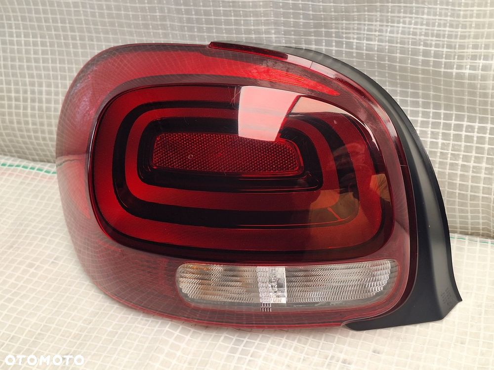lampa tyl tylna lewa citroen c3 III 2016-20124 9812257580 europa orginal demontaz - 2