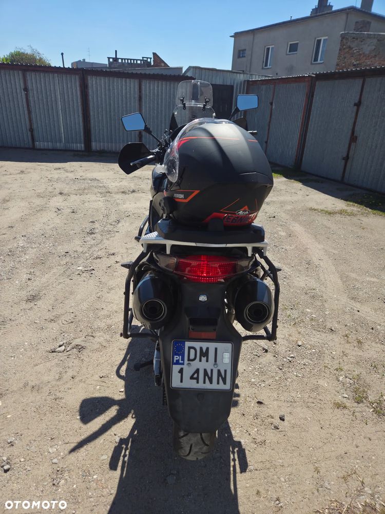 Honda XL - 4
