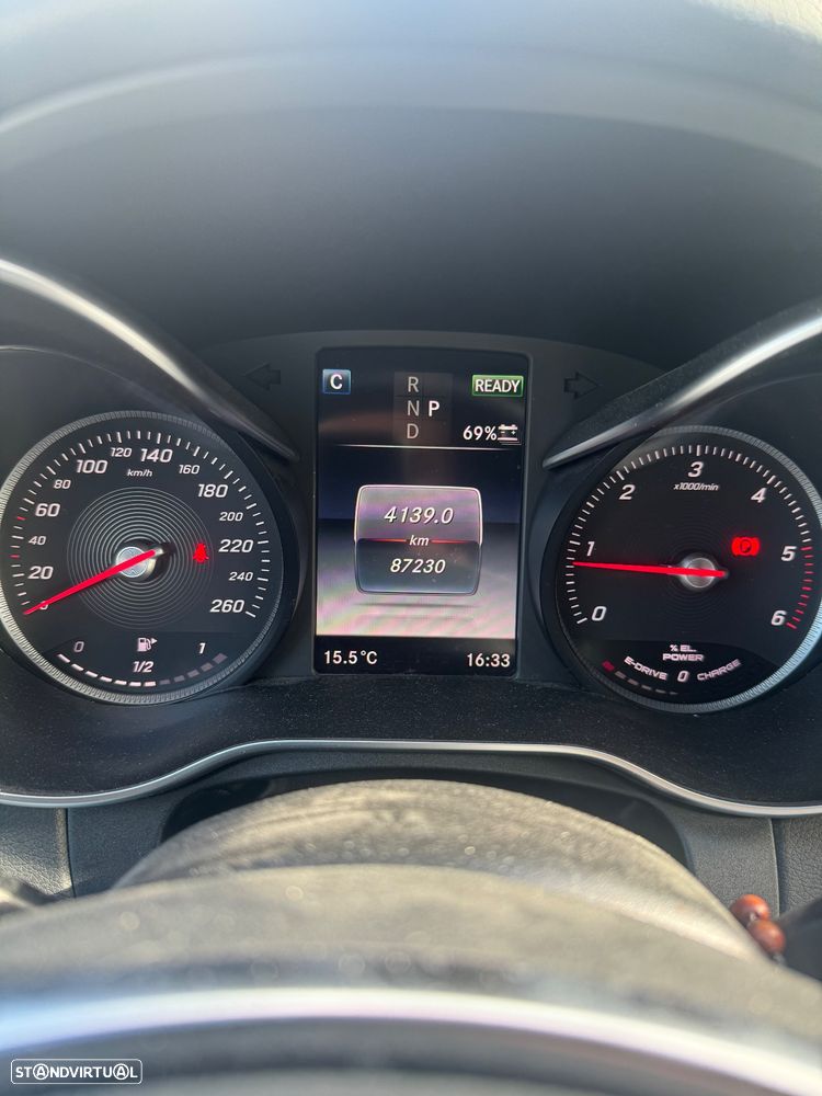 Mercedes-Benz C 300 h AMG Line - 6