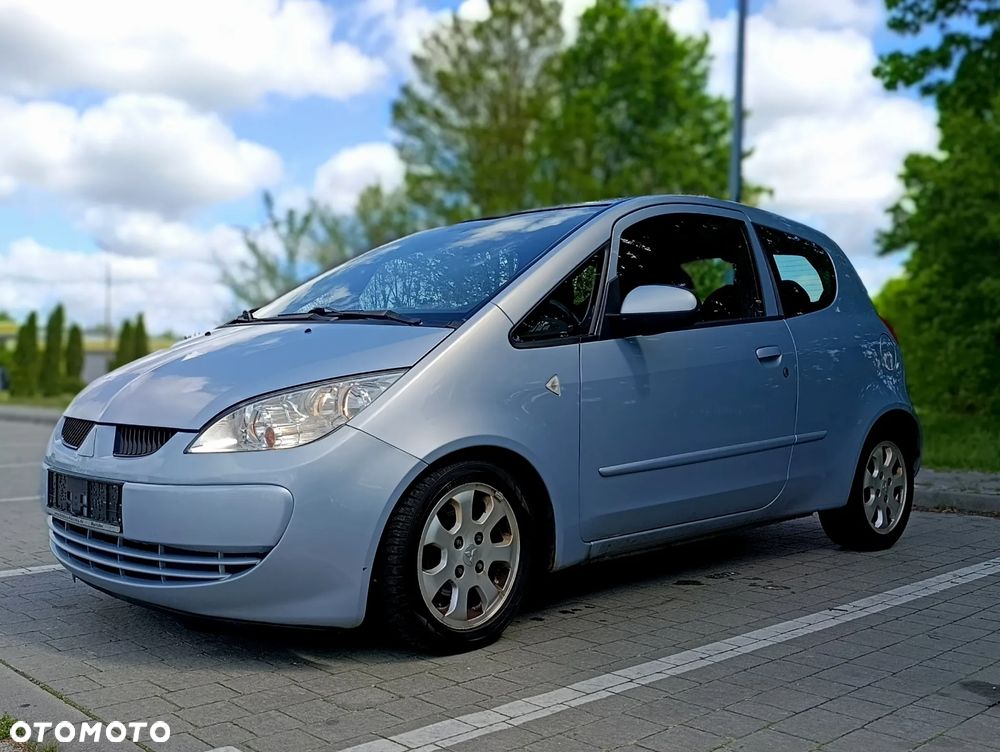 Mitsubishi Colt - 1