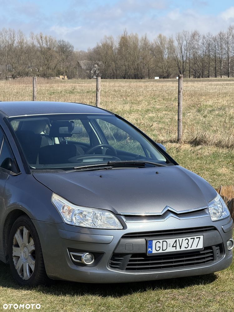 Citroën C4 2.0 HDi FAP Exclusive - 2