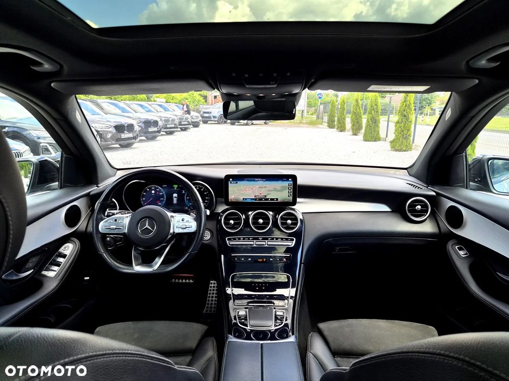Mercedes-Benz GLC 300 de 4Matic 9G-TRONIC AMG Line Plus - 10