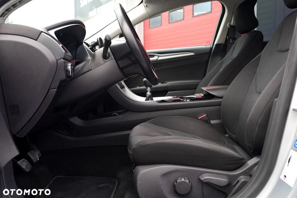 Ford Mondeo - 21