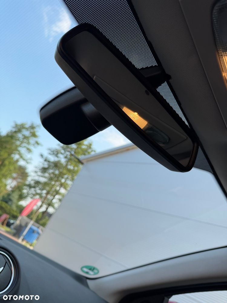Ford Mondeo 1.6 Eco Boost Titanium - 24
