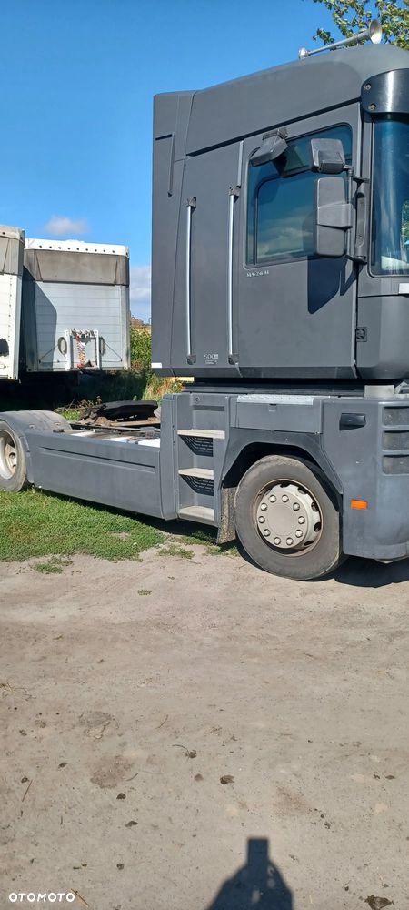 Renault Magnum - 4