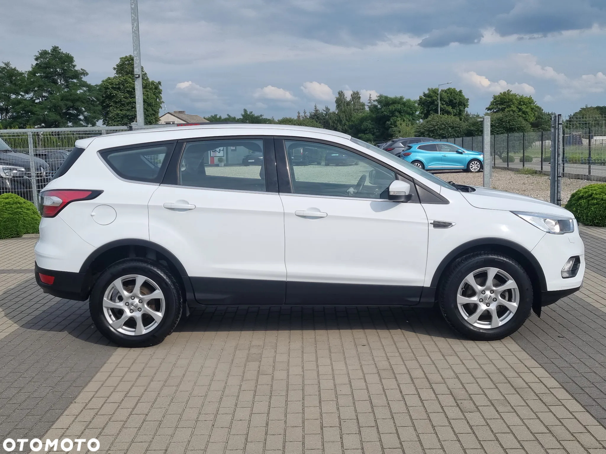 Ford Kuga 1.5 EcoBoost 2x4 SYNC - 8
