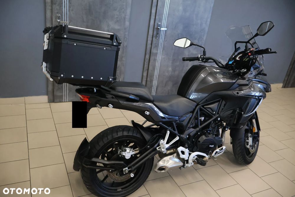 Benelli TRK 502 - 3