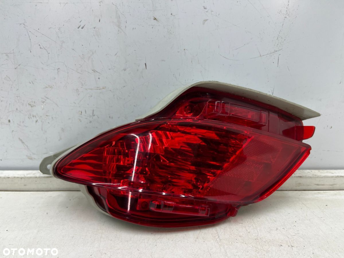 Lampa Lexus RX III 08-15r. LEWA tylna przeciwmgielna halogen w zderzak oryginalna LEWY tył - 1