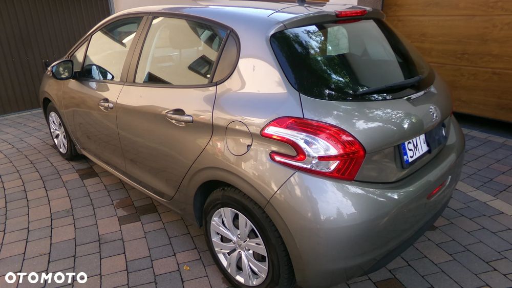Peugeot 208 1.2 PureTech Style - 4
