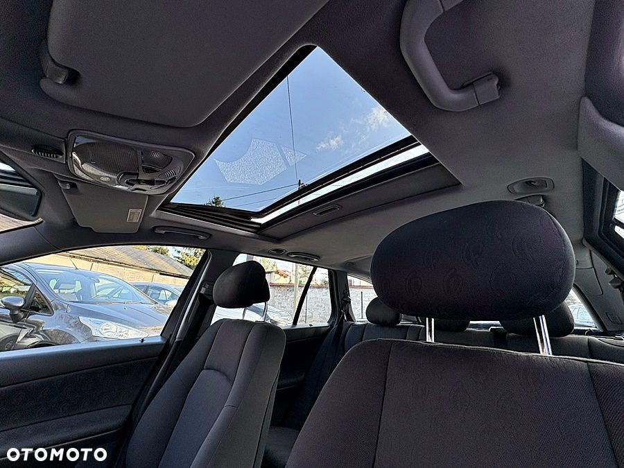 Mercedes-Benz Klasa C 200 T Kompressor Avantgarde - 14