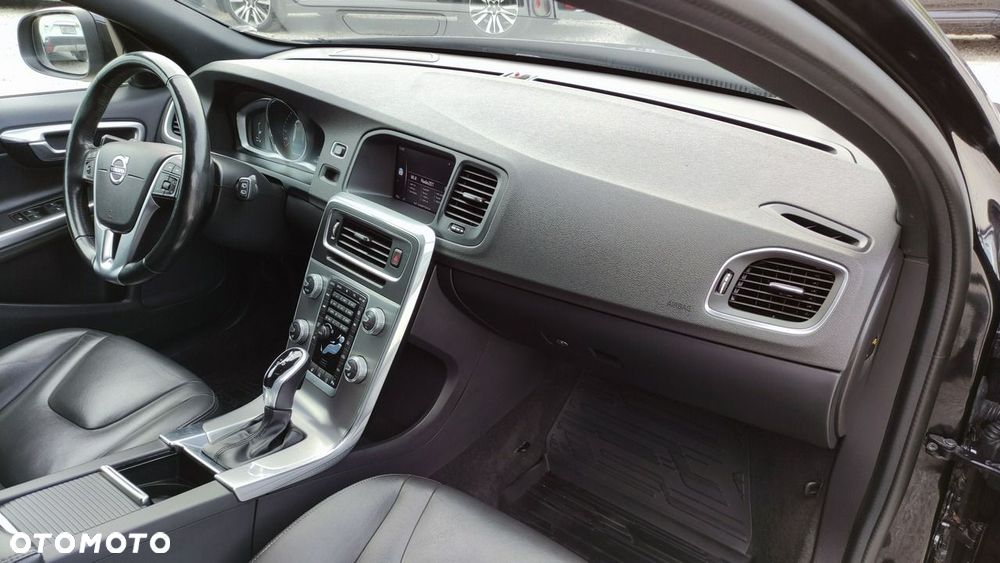 Volvo V60 - 24