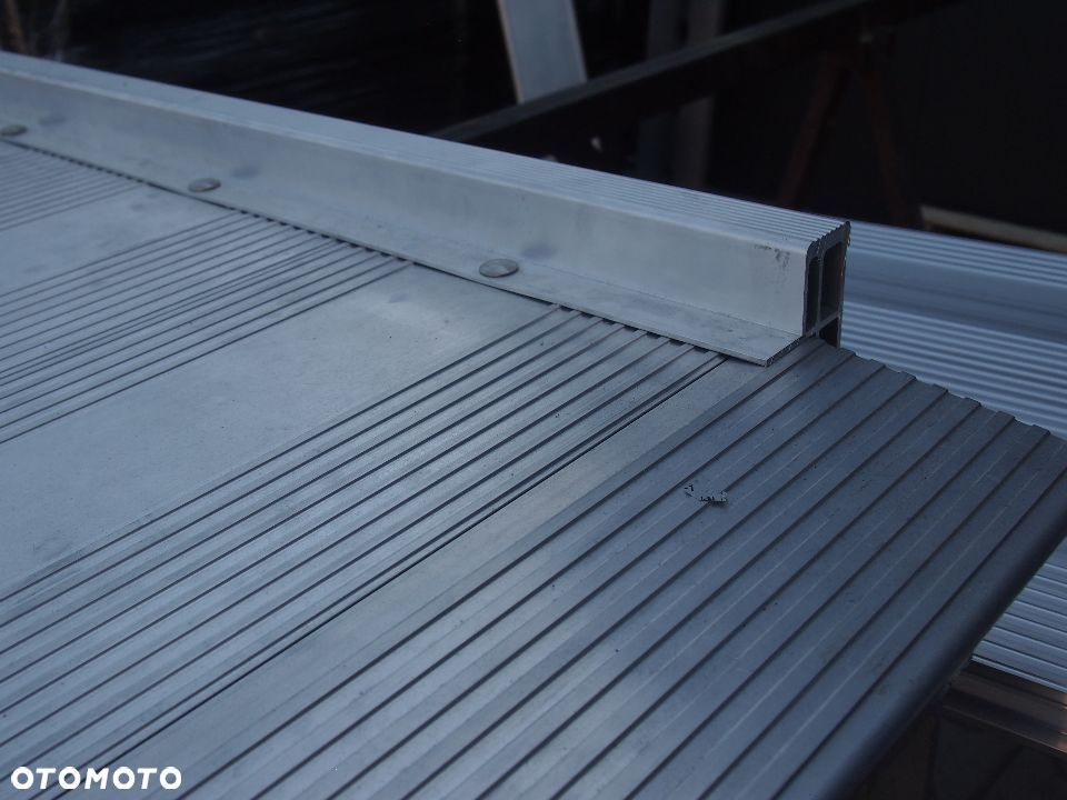ALUMINIOWY KSZTAŁTOWNIK PODŁUŻNICOWY POLMAR LT120 - 7
