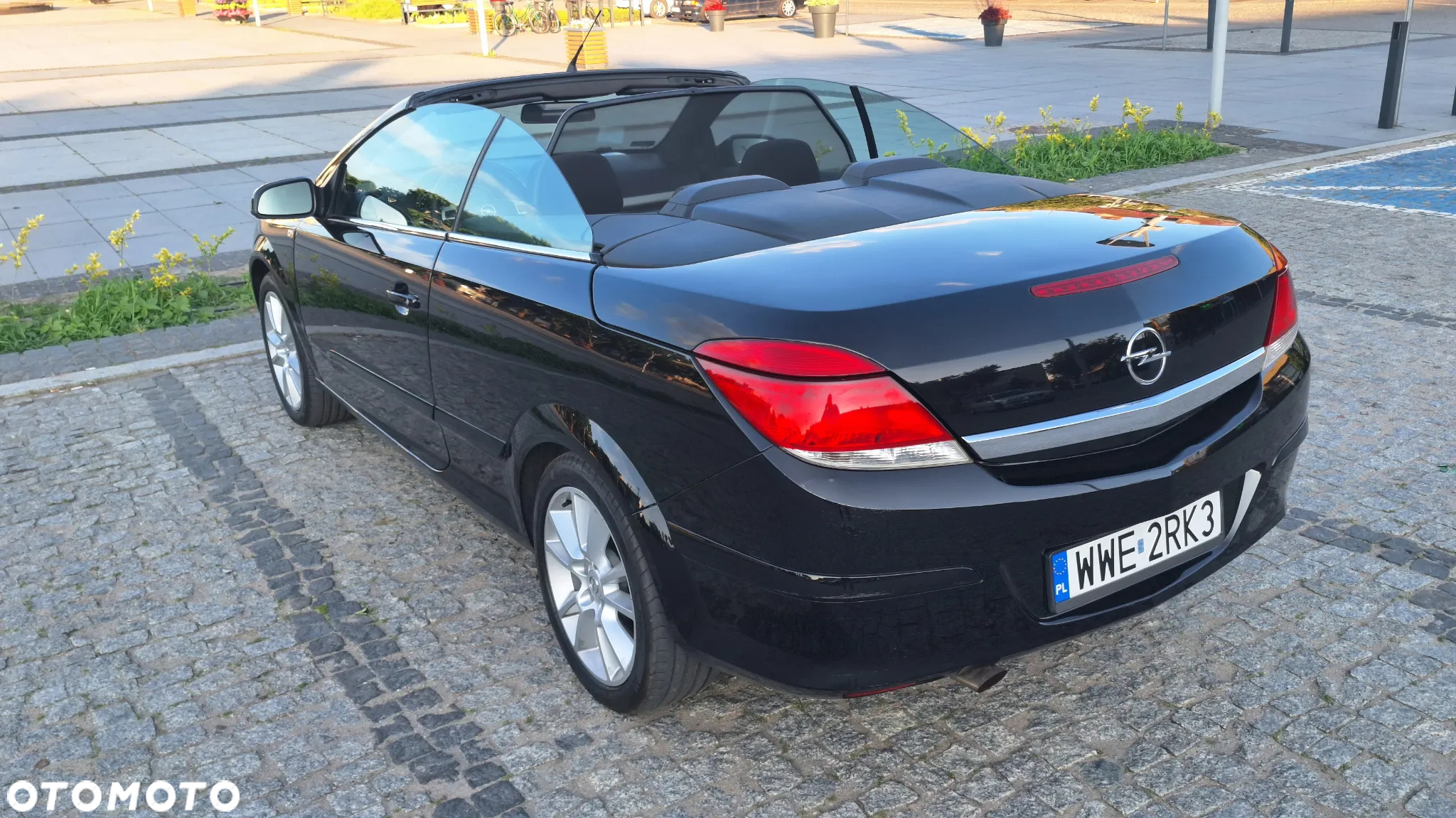 Opel Astra TwinTop 1.8 Enjoy - 23