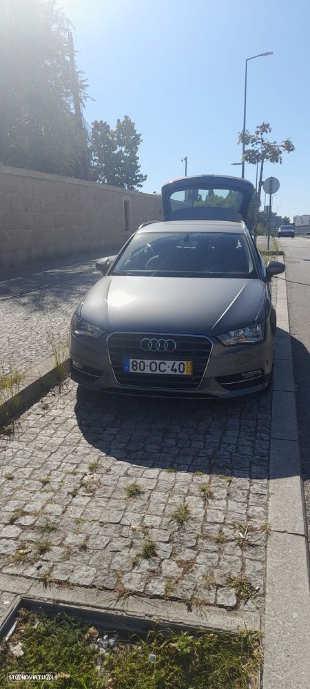 Audi A3 Sportback - 1