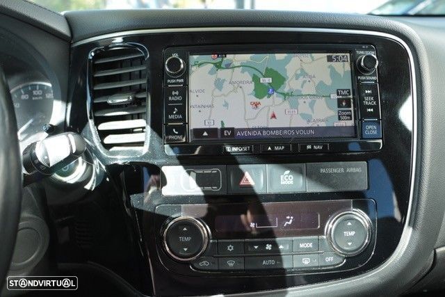 Mitsubishi Outlander 2.0 Intense Navi - 22