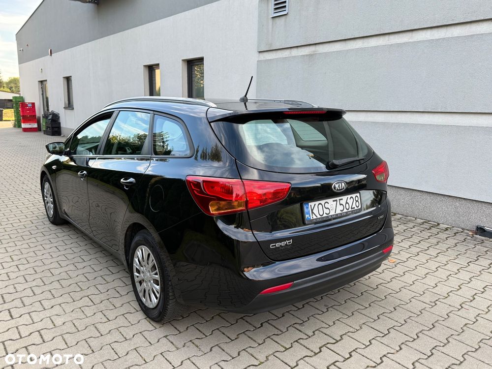 Kia Ceed - 6