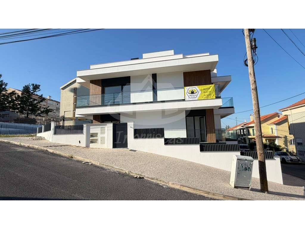 Moradia V4 nova no Bairro Soltejo, São João da Talha. Vista rio. - Grande imagem: 3/46