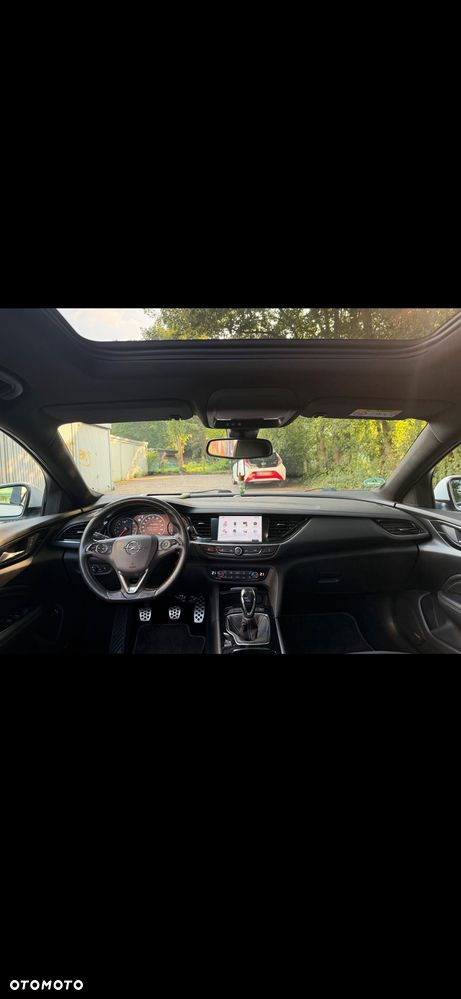 Opel Insignia - 15