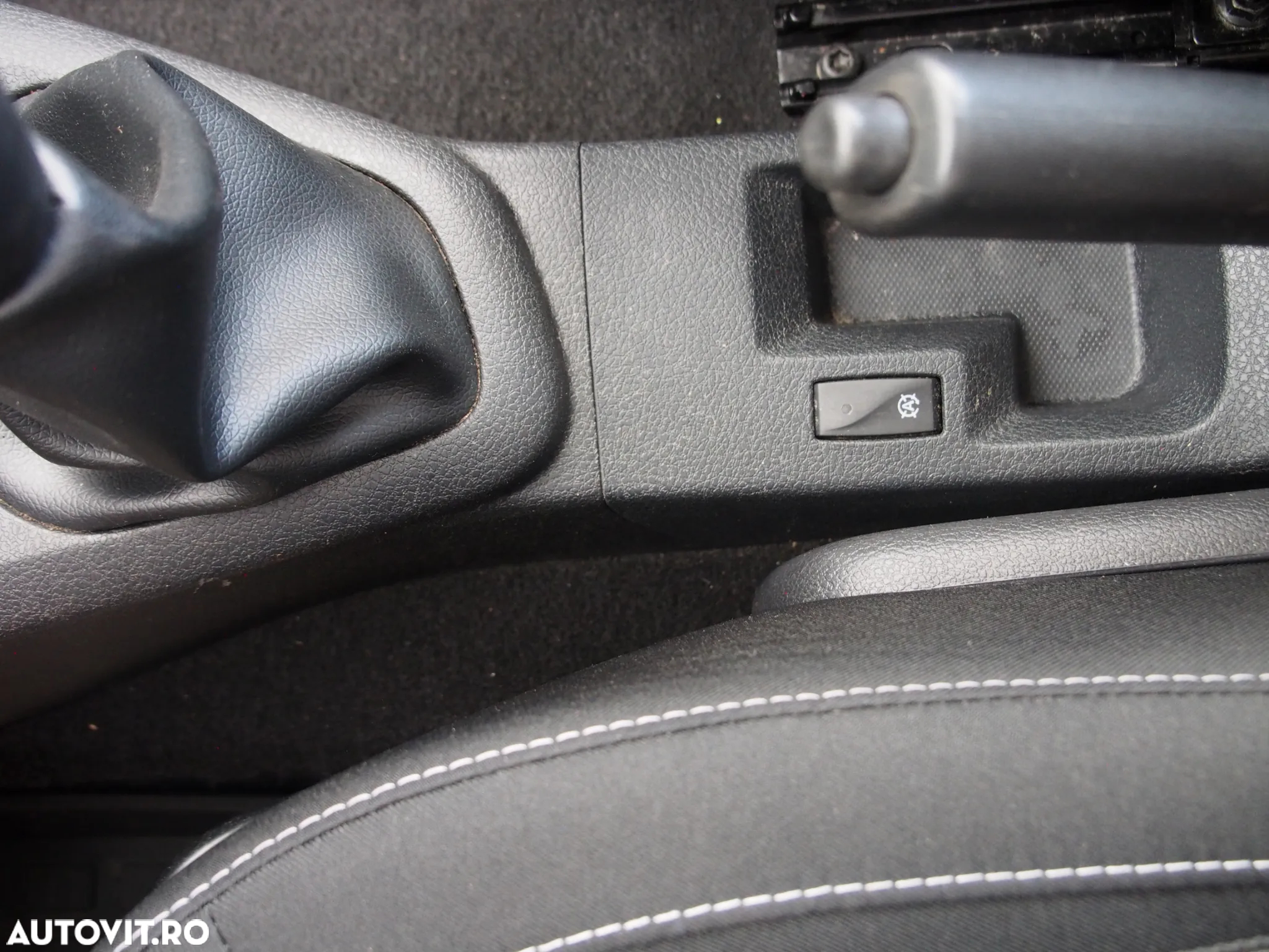 Dacia Logan MCV 1.5 Blue dCi Laureate - 11