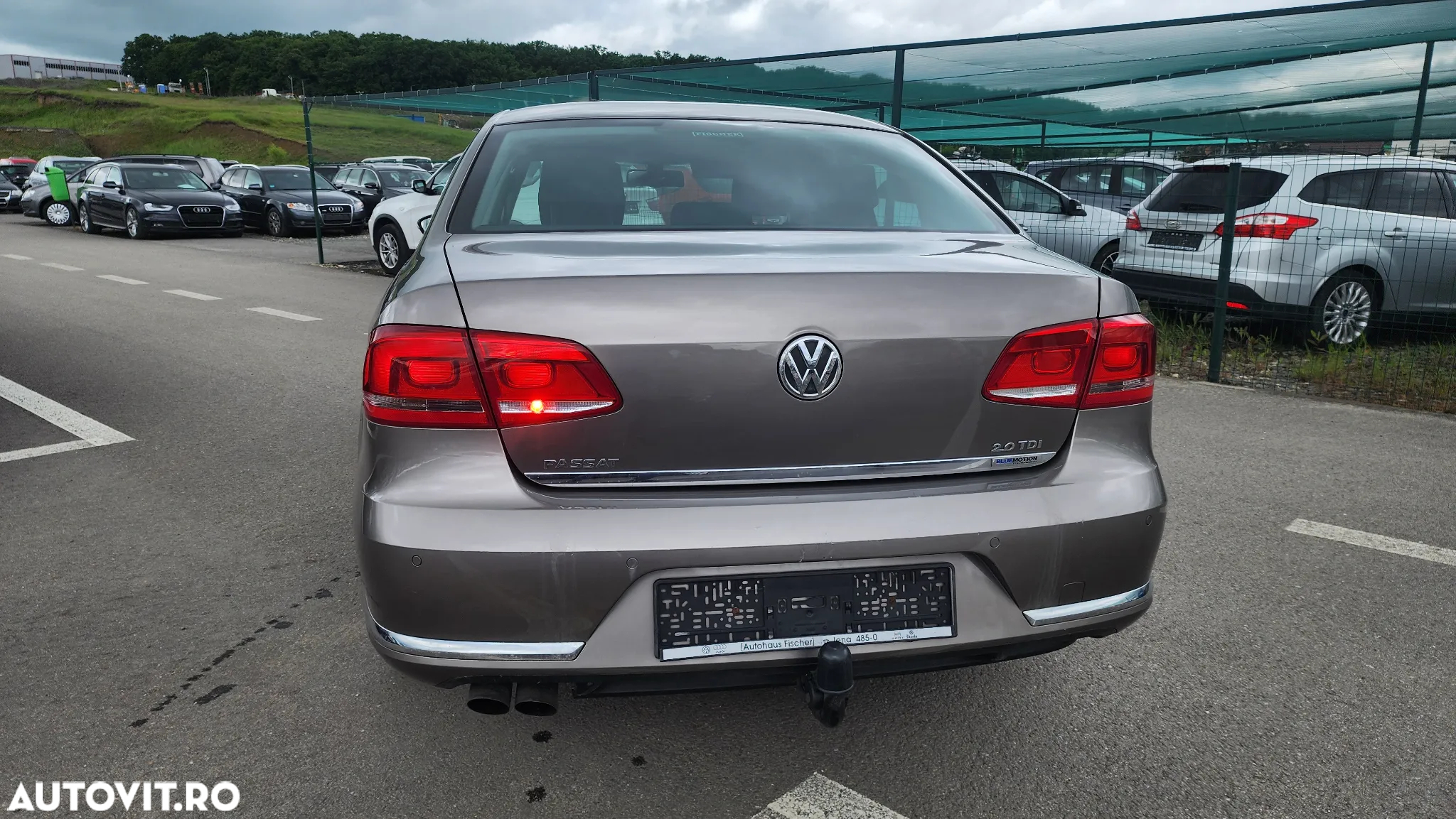 Volkswagen Passat - 5