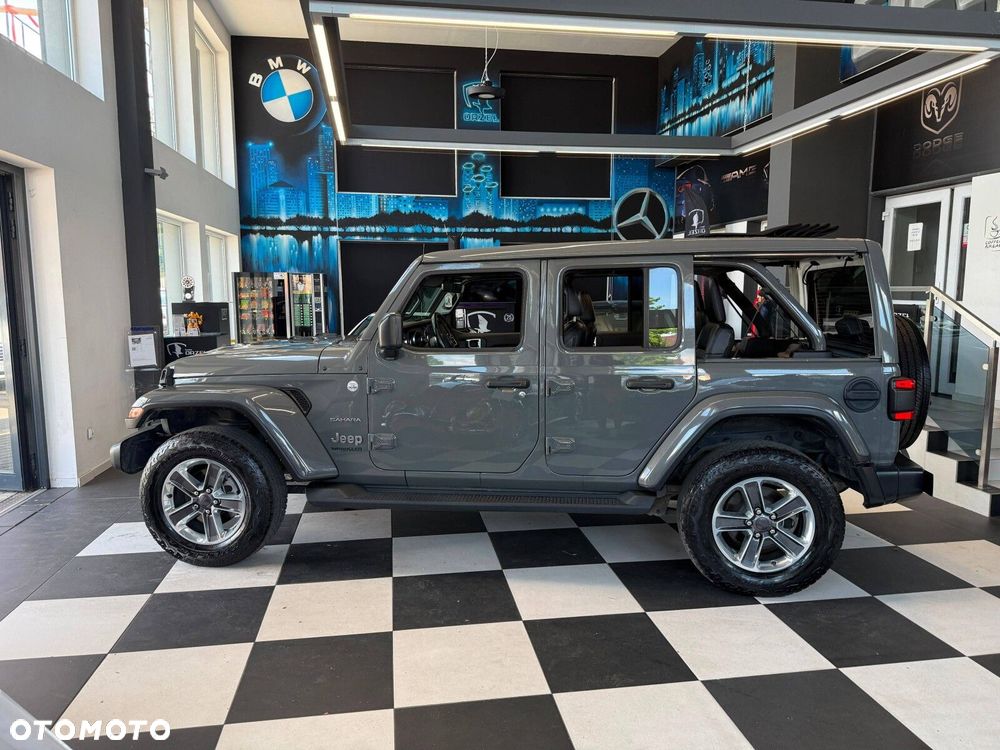 Jeep Wrangler - 4