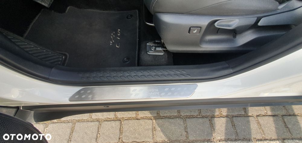 Toyota C-HR 2.0 Hybrid Style - 19